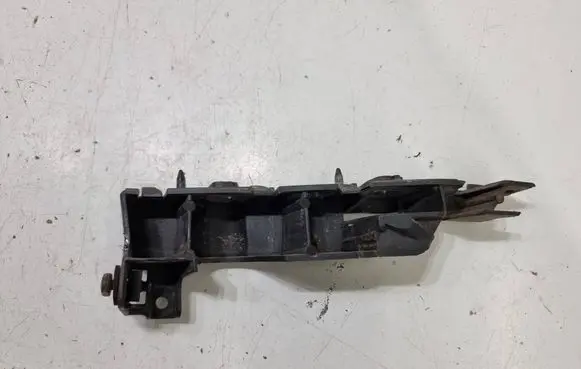 Audi A6 S6 C7 4G Front bumper mounting bracket 4G0807283