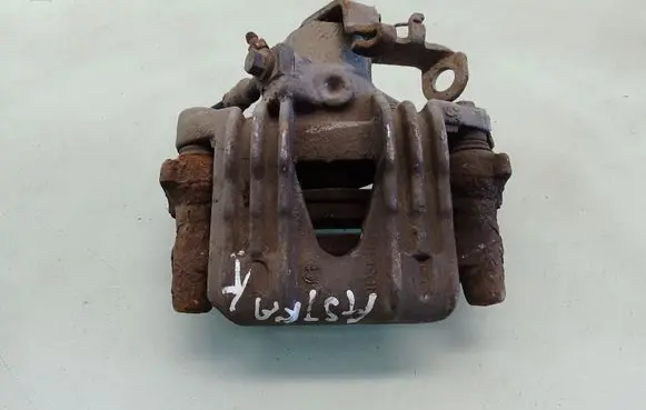 Opel Astra G Rear brake caliper