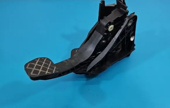 Skoda Octavia Mk3 (5E) Pedal assembly 5Q1721059GE IMPRK1580743