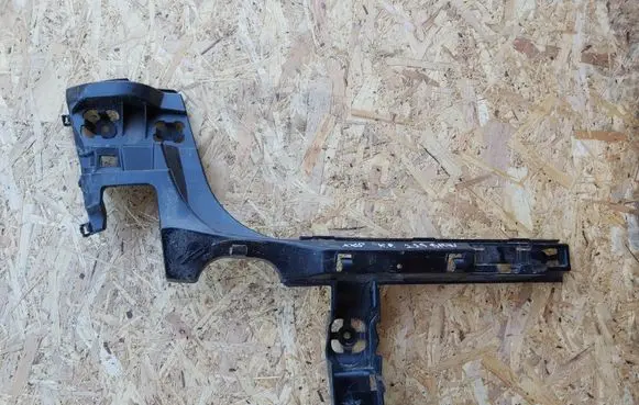 BMW 2 F45 Front bumper mounting bracket 7376925