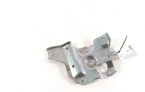 Mitsubishi Eclipse Cross A/C compressor mount bracket 7813B110