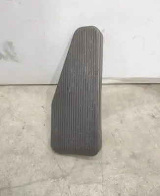 Ford Explorer V Foot rest pad/dead pedal FB537412020AB