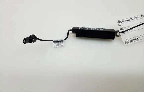 Mercedes-Benz GLK (X204) Other relay A2048702589