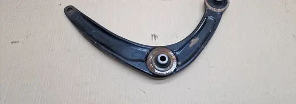 Peugeot 3008 I Front lower control arm/wishbone 