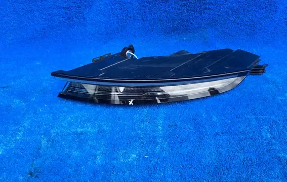 Porsche Taycan 9J1 Rear/tail lights 9JA945096A