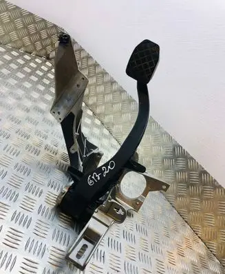 Clutch pedal