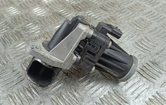 Nissan Note (E12) EGR valve 147105308R 703435030 H8200129863
