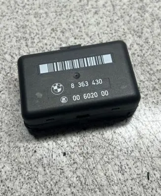 BMW 5 E39 Rain sensor 8363430