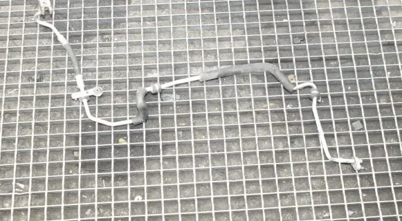 Maserati Ghibli Air conditioning (A/C) pipe/hose