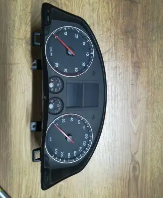 Volkswagen Golf V Speedometer (instrument cluster) 1K0920852 V0004000 VWZ7Z0E2435020