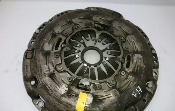 Toyota Corolla Verso AR10 Pressure plate 3100105030