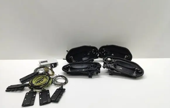 BMW 5 E60 E61 Keyless (KESSY) go control unit/module 9112867 61359112867 07182435