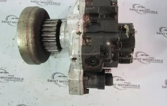Audi A6 S6 C6 4F Fuel injection high pressure pump 0445010125