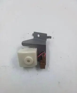 Nissan Leaf I (ZE0) Horn signal 263501MG3A