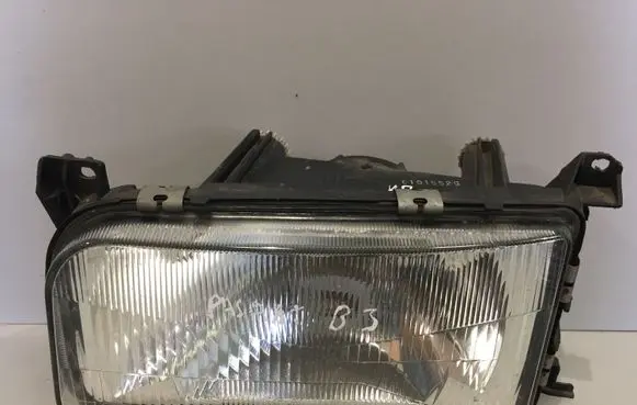 Volkswagen PASSAT B3 Headlight/headlamp 0210102