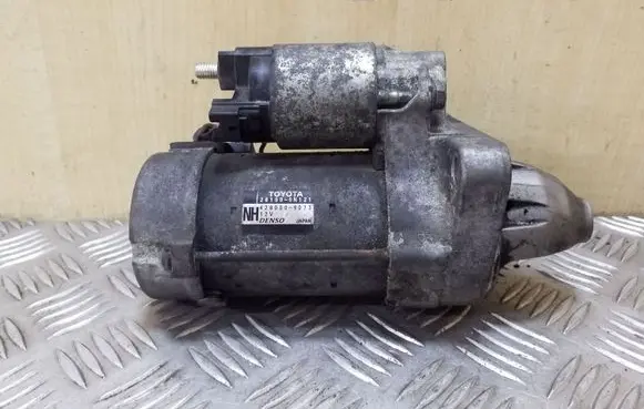 Toyota Auris E180 Starter motor 281000N121 4280009073