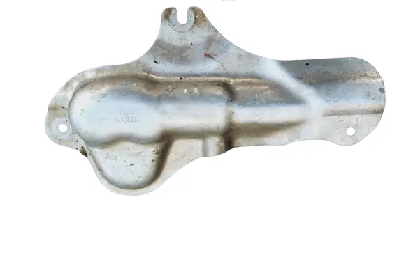 Audi Q7 4L Heat shield in engine bay 4L0713383