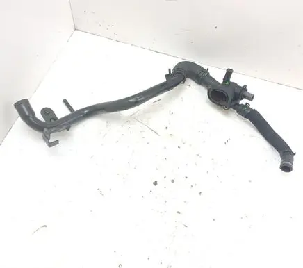 Engine coolant pipe/hose