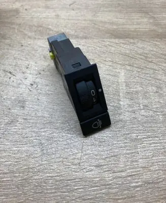 Mazda 3 II Headlight level height control switch