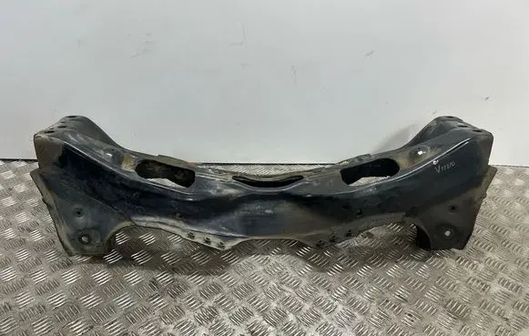 Subaru Forester SK Front subframe 20101FL002 20101FL001 V7727D