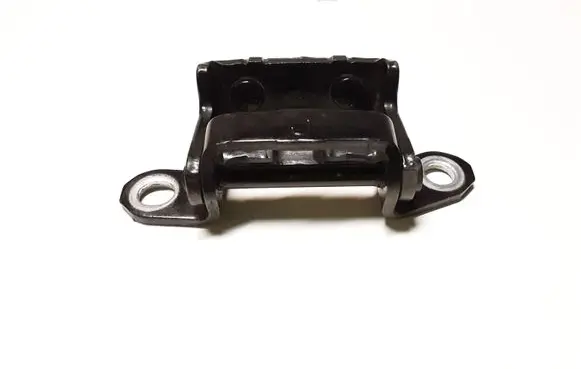 Nissan Qashqai Rear door upper hinge ES03