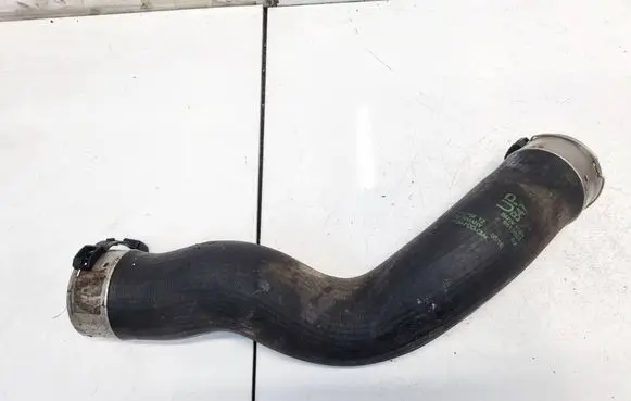 Intercooler hose/pipe