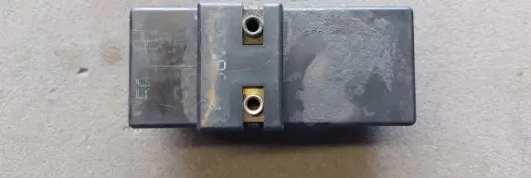 Coolant fan relay