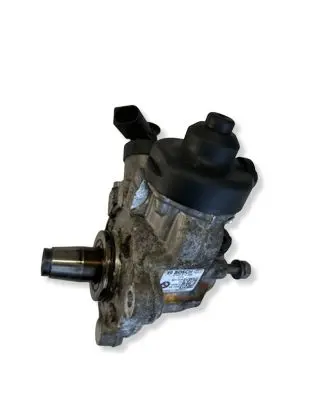 BMW X4 F26 Fuel injection high pressure pump 0445010588 140815 8511626