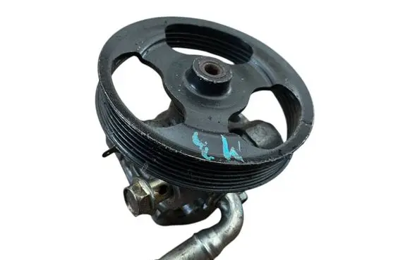 Mazda 3 I Power steering pump