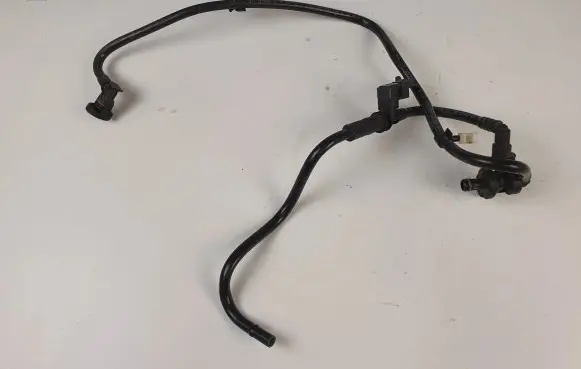 Mercedes-Benz CLA C117 X117 W117 Vacuum line/pipe/hose A2700181700 A2700184100 A0009050502
