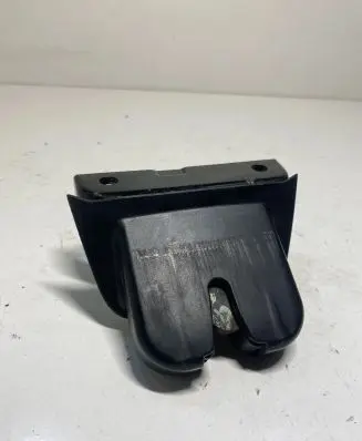 Audi A4 S4 B6 8E 8H Tailgate/trunk/boot lock/catch/latch 8E9827520