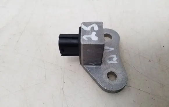 Nissan Qashqai Airbag deployment crash/impact sensor 