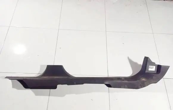 Opel Astra H Front sill trim cover 13113979 331985437