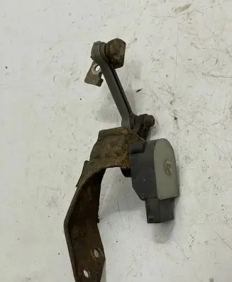 Rear air suspension level height sensor