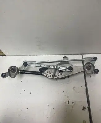 Hyundai Tucson TL Front wiper linkage and motor 98100D3000