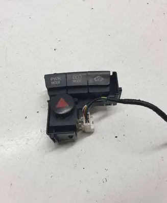 Toyota Prius (XW30) Hazard light switch 75D809