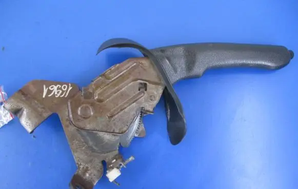 Nissan Terrano Handbrake/parking brake lever assembly