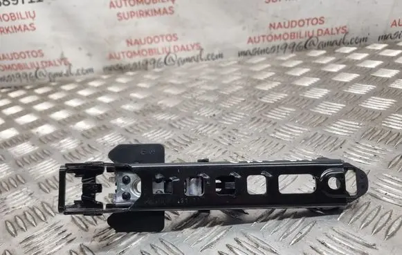 Seat Exeo (3R) Seat belt adjustment rail 8K0857833C