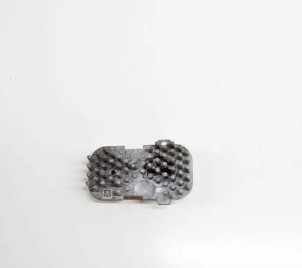 BMW M4 F82 F83 LED ballast control module 1305715084 MDE12731
