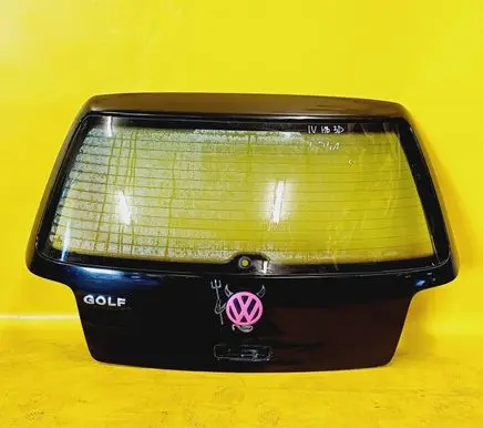 Volkswagen Golf IV Tailgate/trunk/boot lid 