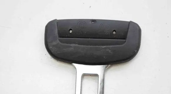 Audi Q7 4M Front seatbelt buckle 4M0857705