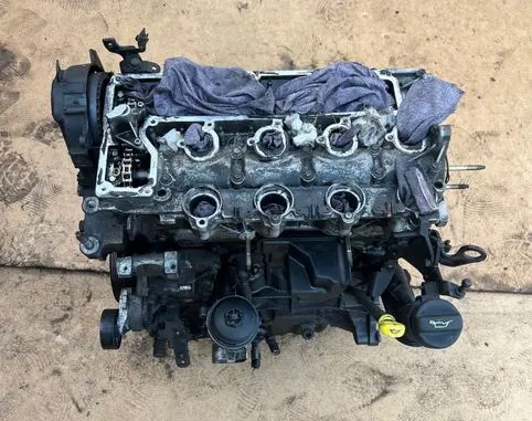 Volvo V50 Engine D4204T 6901396 4005991