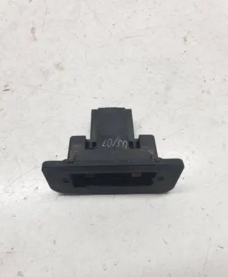Mercedes-Benz CLS C219 Number plate light 153061