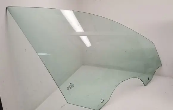 BMW 7 G11 G12 Front door window glass four-door E000184