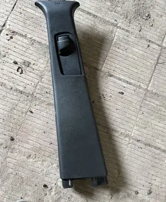 Jeep Grand Cherokee (B) pillar trim (top) 1GT13DX9AF 7543950