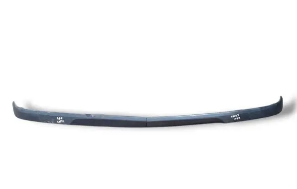 Front bumper lip