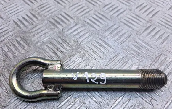Toyota Verso Towing hook eye 5196005010