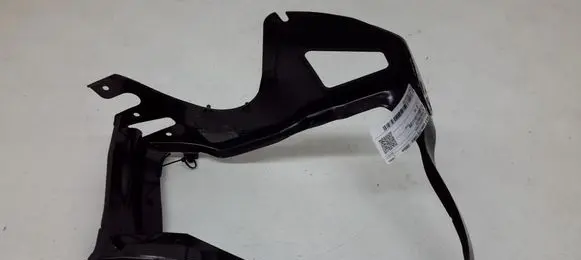 Headlight/headlamp mounting bracket