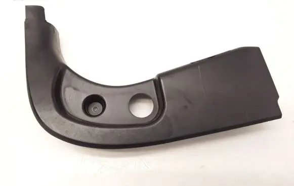 BMW 5 E60 E61 Foot area side trim 51437025029 7025029