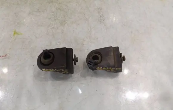 Citroen Berlingo Radiator mount bracket 